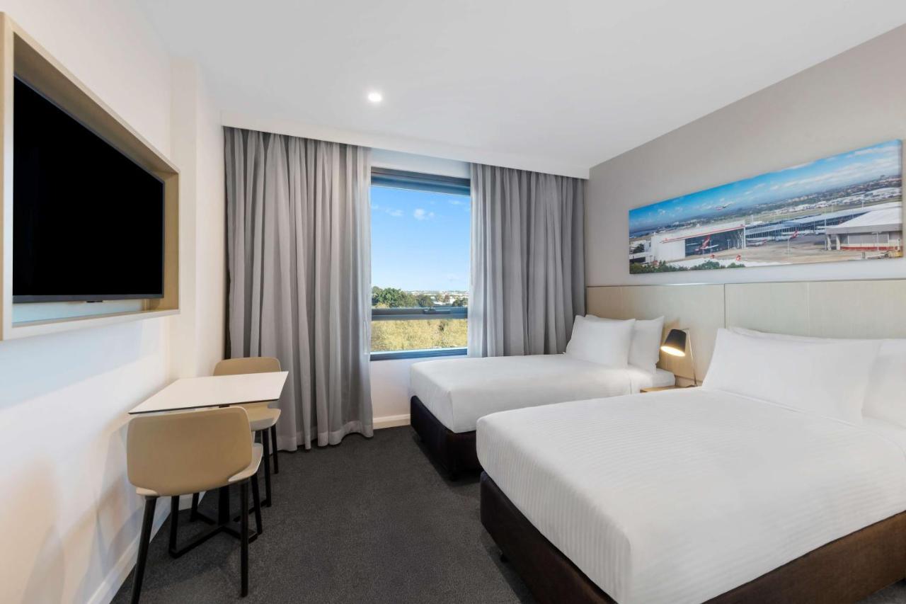 Travelodge Hotel Sydney Airport Exterior photo